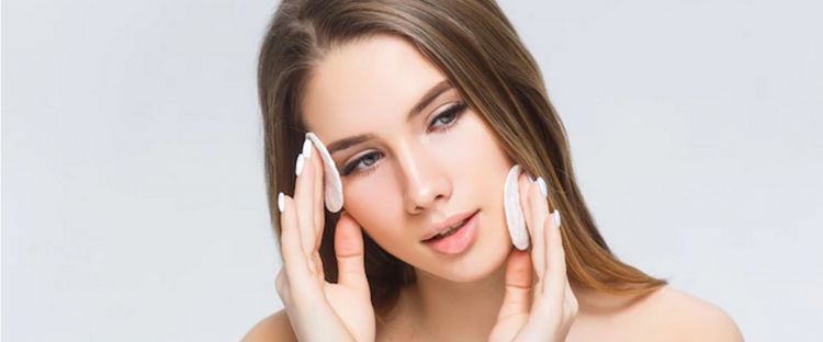 Toner DIY Dari Air Mawar – Selamatkah?